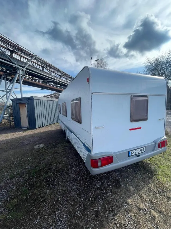 Karavan Wilk S3 560 DM